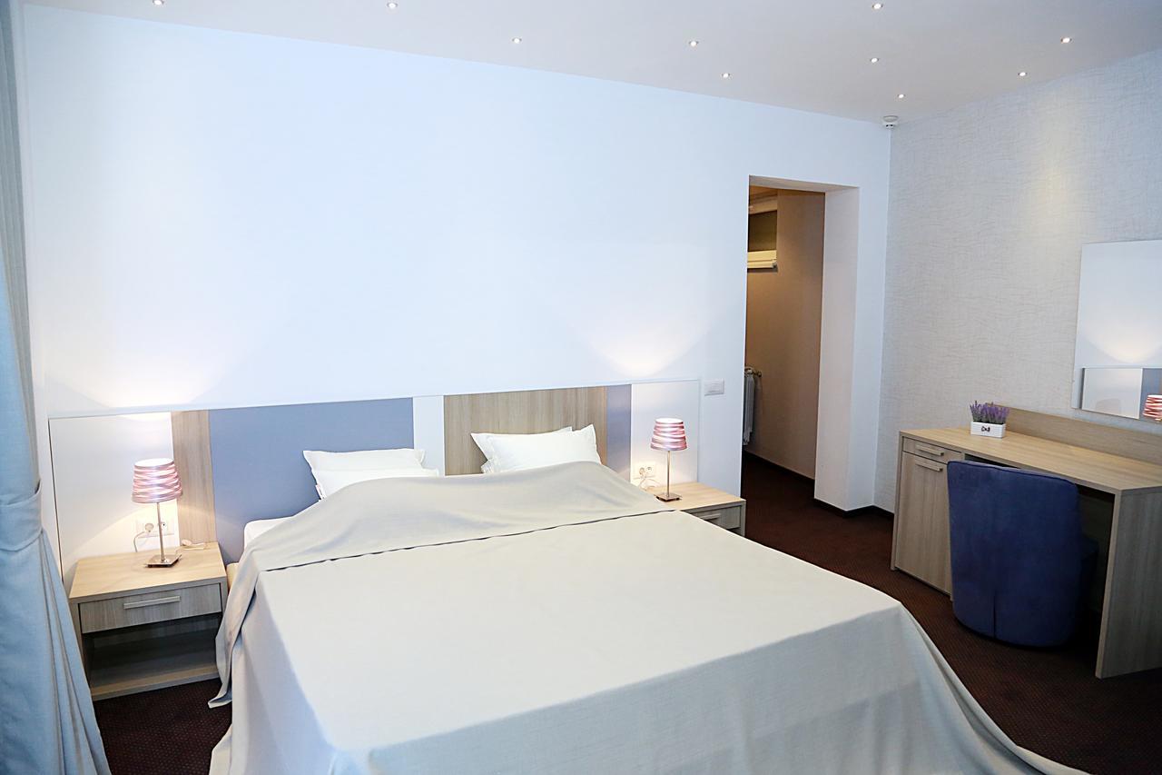 Hotel Parliament Square Bukareszt Zewnętrze zdjęcie