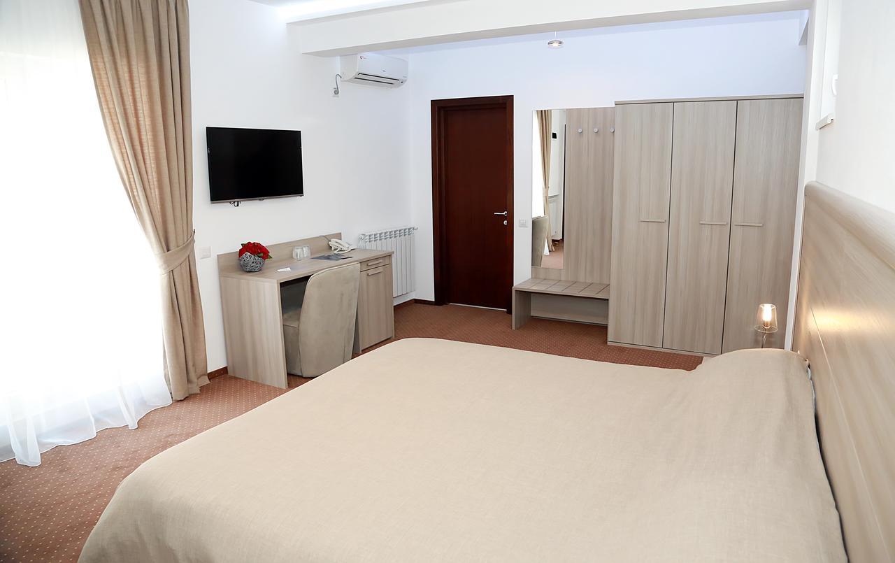 Hotel Parliament Square Bukareszt Zewnętrze zdjęcie